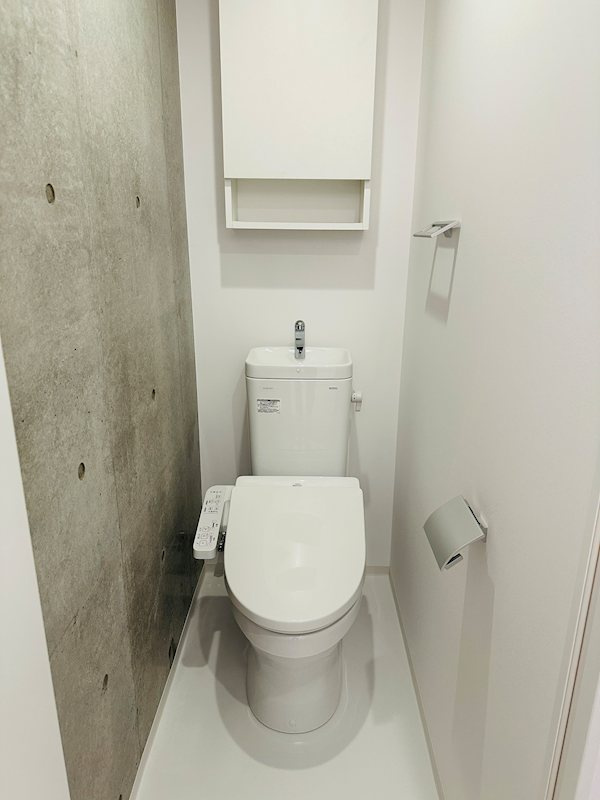 新品家具付きマンション高田馬場4(KaGood東京)のトイレ
