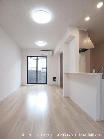 グランスクエアの居間・リビング