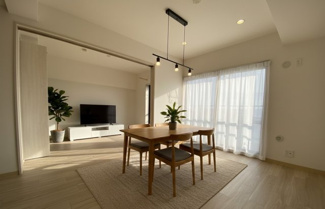 【居間・リビング】 | グリーンビレッジ浜野　中古マンション