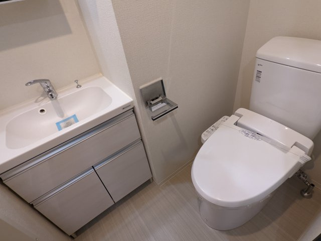 プレミアムキューブ新中野のトイレ