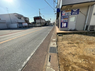 【前面道路含む現地写真】 | 千葉市緑区誉田町2丁目　売地　建築条件無　JR外房線　誉田駅徒歩4分 | 千葉市緑区誉田町2丁目　売地　建築条件無　JR外房線　誉田駅徒歩4分