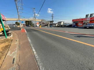 【前面道路含む現地写真】 | 千葉市緑区誉田町2丁目　売地　建築条件無　JR外房線　誉田駅徒歩4分 | 千葉市緑区誉田町2丁目　売地　建築条件無　JR外房線　誉田駅徒歩4分