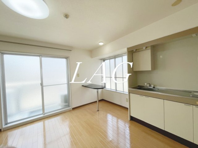 【居間・リビング】 | 東大宮ダイカンプラザ | 洋室のお部屋です。