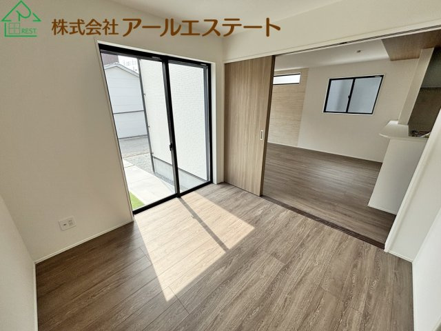 高砂市高砂町東宮町　山陽電鉄「高砂駅」徒歩18分の洋室