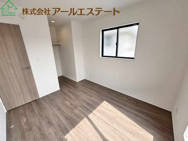 高砂市高砂町東宮町　山陽電鉄「高砂駅」徒歩18分の洋室