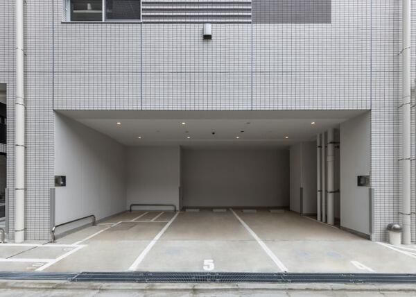 ＧＥＮＯＶＩＡ両国Ⅵ　ｇｒｅｅｎ　ｖｅｉｌの駐車場