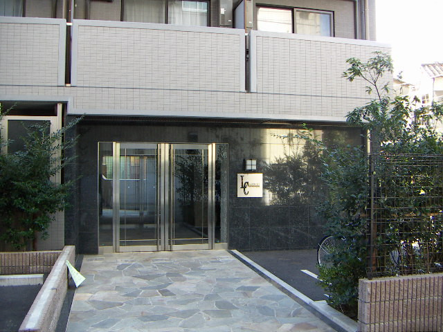 【エントランス】