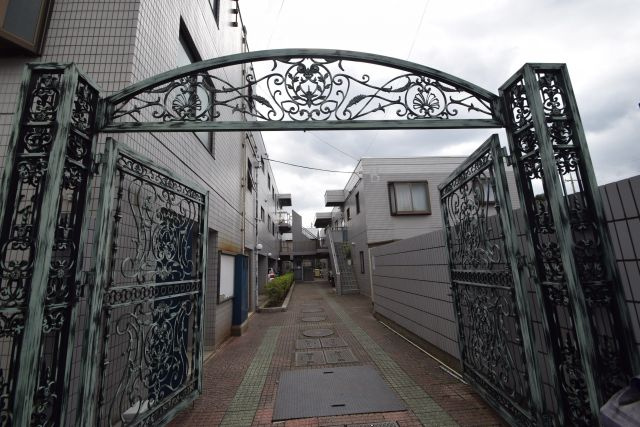 ノースヒルズのエントランス|閑静な住宅街です