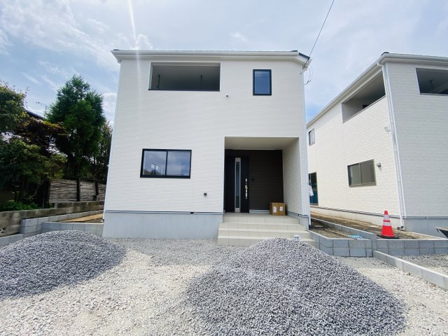新築　前橋市大利根町第2　クレイドルガーデン　2号棟の駐車場|前橋市大利根町第2　クレイドルガーデン