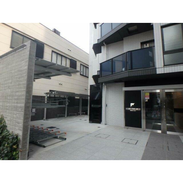 スカイコートプライム亀戸のエントランス