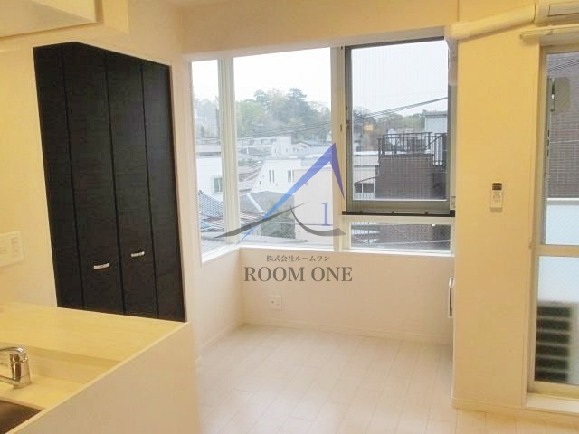 ＨＡＮＡ二子玉川の居間・リビング|洋室のお部屋です。