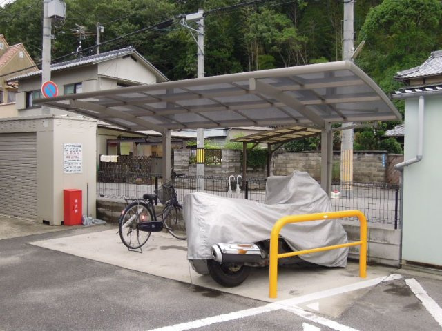 ファミーユＨ