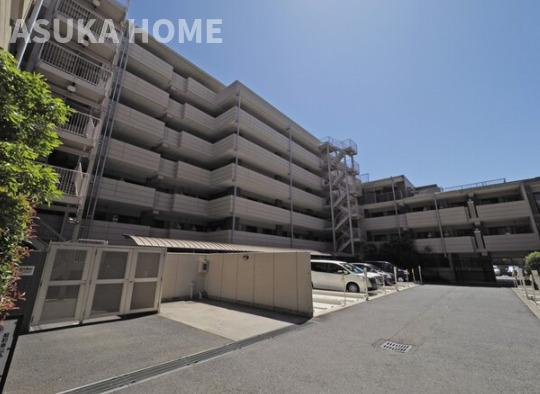 いずみ中央ガーデンハウスのその他|整理整頓綺麗に管理された、マナーの行き届いたゴミステーションですね。