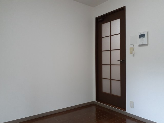 新横浜ＦＳビルの居間・リビング