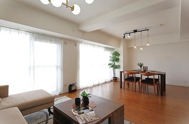 セルバの居間・リビング