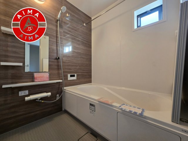 福岡市博多区南本町1丁目第1-2棟（1号棟）　の内観：施工例|1日の疲れを癒してくれる広々バスルーム。雨の日のお洗濯にも大活躍な浴室乾燥機付です！