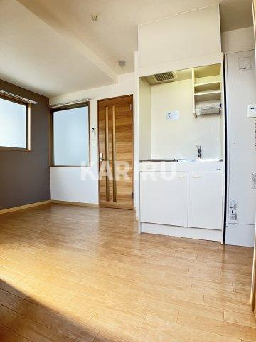 アイファースト成育の居間・リビング