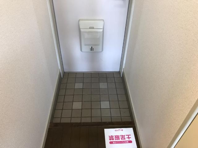風のささやきの玄関|玄関