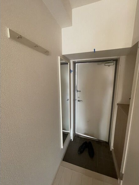 NYCマンションの玄関
