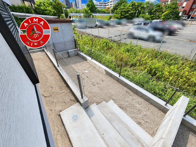 福岡市博多区南本町1丁目第1-2棟（2号棟）　の外観|お庭で自由な時間を過ごせます。