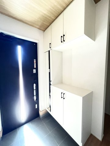 【玄関】 | 茅ヶ崎市柳島１丁目　新築分譲住宅４期　1号棟
