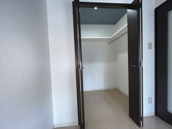 フォレシティ新栄の収納