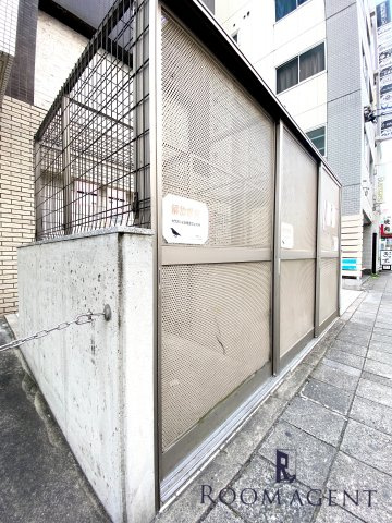 フォレシティ新栄のエントランス