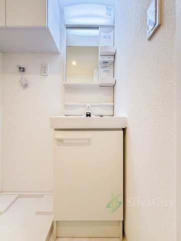 カーサ和泉の独立洗面台|独立洗面化粧台