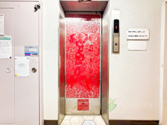 【その他共用部分】 | カーサ和泉 | エレベーター