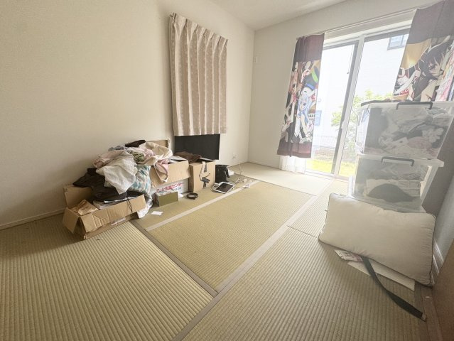グランディ施工の築浅で立地も最適♪新生活にぜひ♪栃木市大平町富田の和室