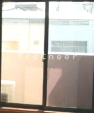 サンディールのバルコニー