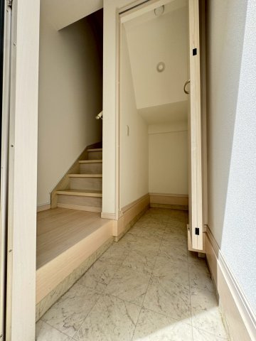 【玄関】 | ネオトウキョウアネックス