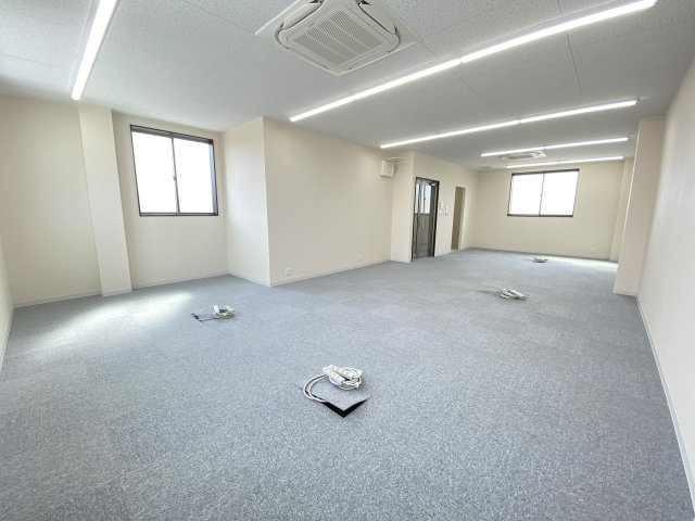 善進本町４３２ＧＩＭＵＣＯの駐車場|2階事務所の写真です。
写真は同タイプ物件の写真です。