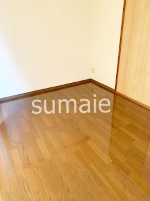 ニューハイツの居間・リビング