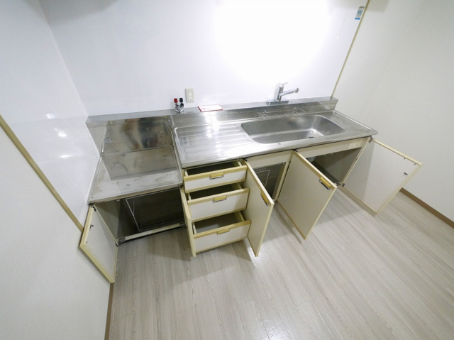 まあぁろ～マンションのキッチン