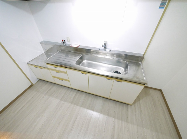 まあぁろ～マンションのキッチン