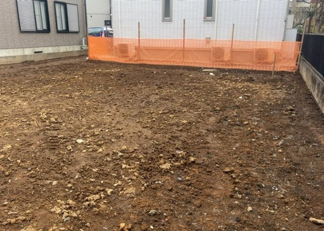 【外観】 | 土地の面積＝住宅面積ではありません。建ぺい率の問題などで、土地のある場所によって住宅を建てられる面積は限られています。高さもしかり、「土地」という言葉の中には、建築条件も含まれると考えておきましょう。