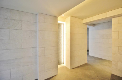 【ロビー】 | イルミナーレ学大