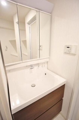 【洗面所】 | イルミナーレ学大