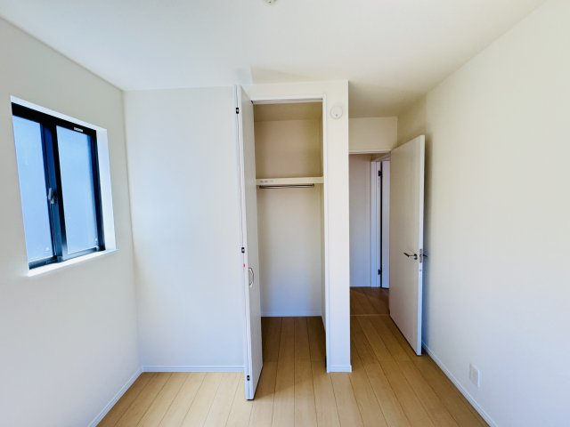 松戸市和名ケ谷新築戸建の収納|5帖洋室収納
