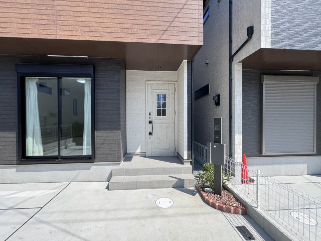 松戸市和名ケ谷新築戸建のエントランス|エントランス