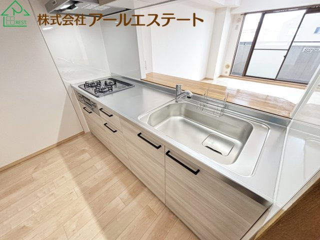 ロイヤルシャトー手柄南　　中古マンションのキッチン