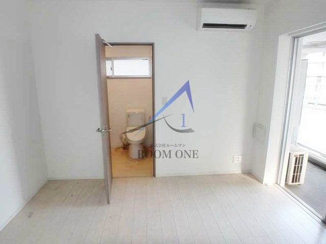 DUARES麹町の居間・リビング|洋室のお部屋です。