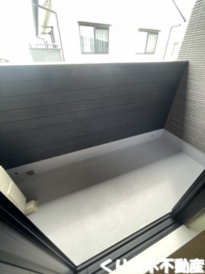 【バルコニー】 | ラ・ヴィ・アン・クルール | 反転タイプのお部屋です（現況を優先します）