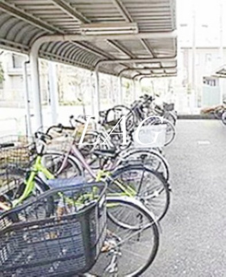 【その他共用部分】 | イーストコート町屋 | 駐輪場です。