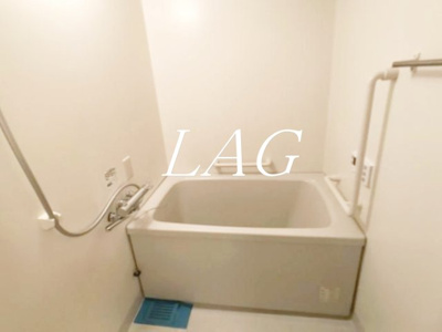 【浴室】 | イーストコート町屋 | お風呂です。