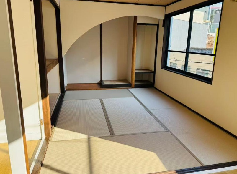 大阪市浪速区日本橋東３丁目のビルの内装