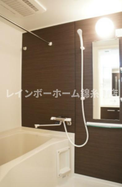 リブリ・ココシャンブルの浴室|同背施工物件参照