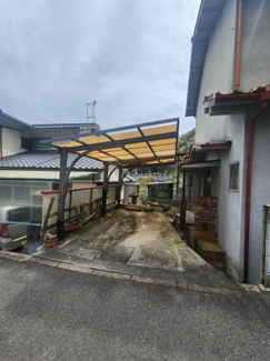 【駐車場】 | 安芸区中野七丁目　戸建 | 段差あり