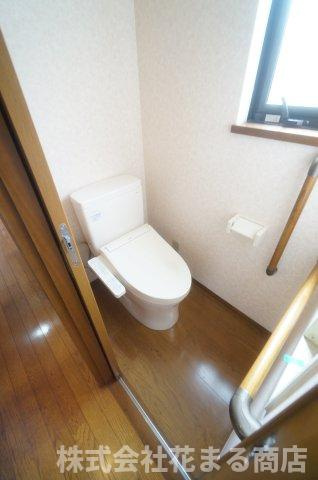 千葉市中央区鵜の森町戸建貸家のトイレ|物件、駅でお待ち合わせでのご案内歓迎！